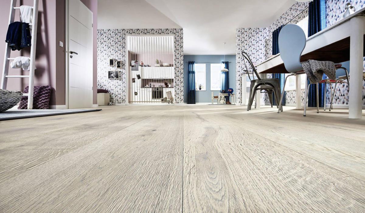 Glasow Bodenbeläge<br />Naturholzboden